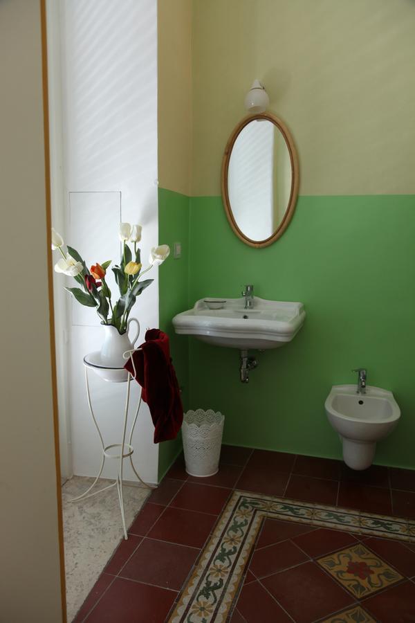 Locus Amoenus Luxury Rooms コラート エクステリア 写真
